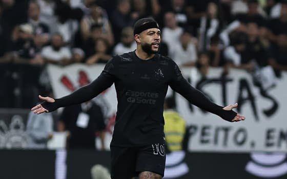 agif25041700352456-aspect-ratio-512-320-12186147625472936149