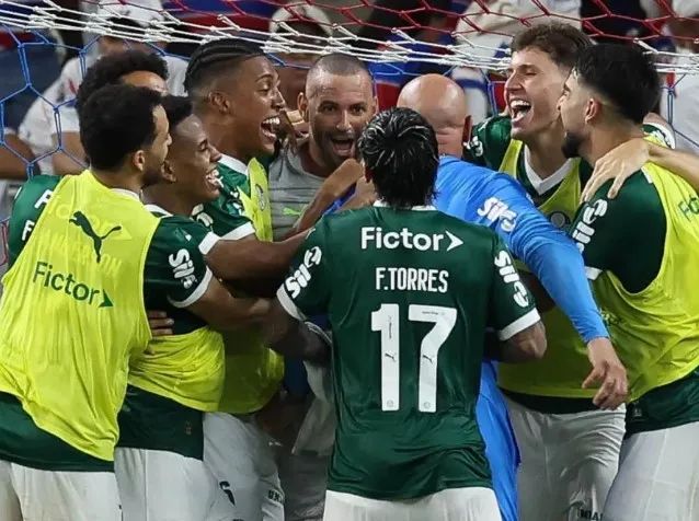 f69abb67044bb2b8a59e2414aafe8ed64028412741525169010